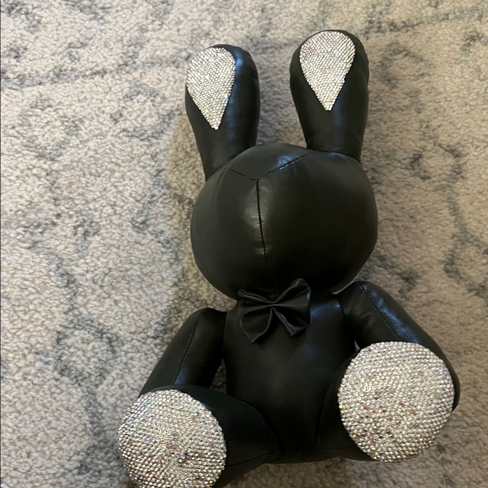 Green Bunny - Picture 5 of 8